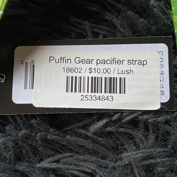 NEW! PUFFIN GEAR Pacifier strap - tropical monstera pattern - Picture 5 of 5